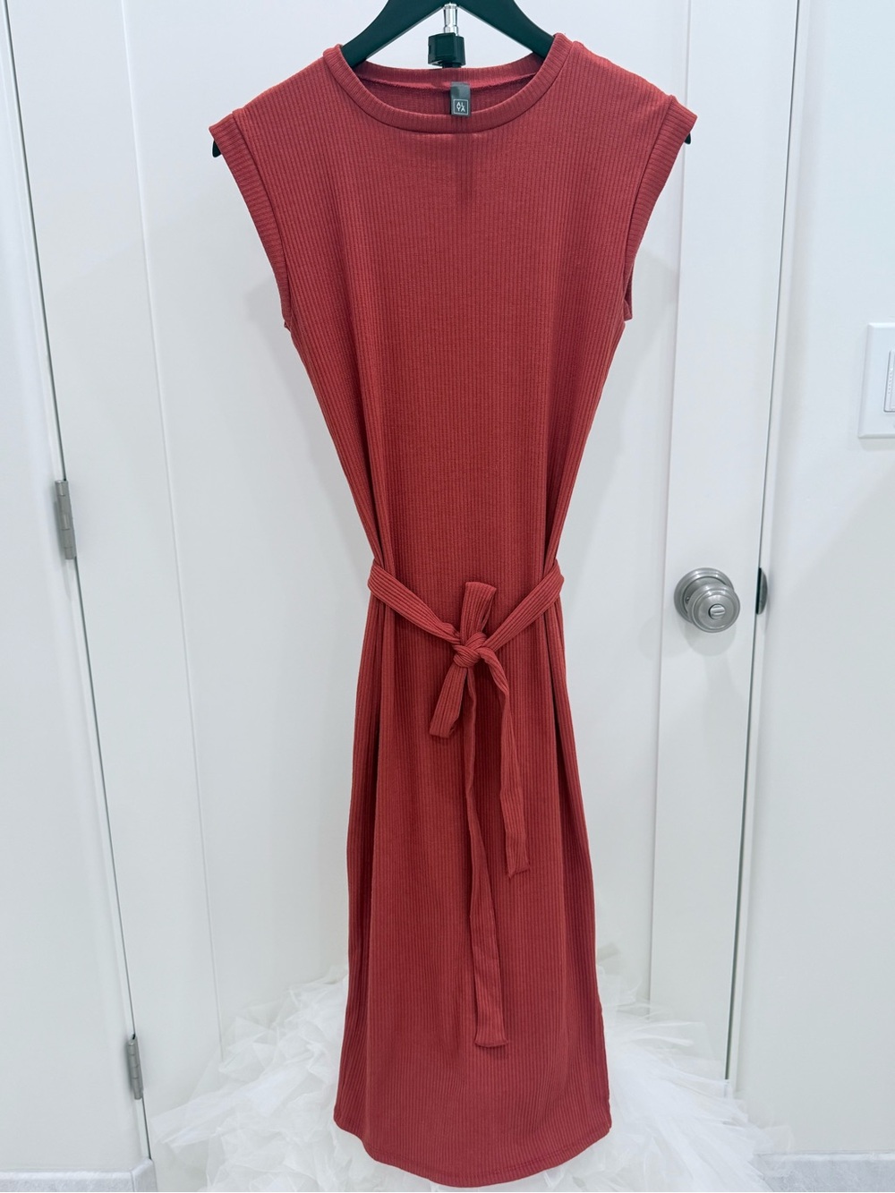 Alya Sleeveless Ribbed Belted Maxi Dress - Rust Brown